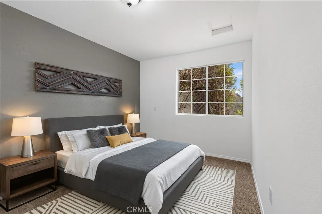 10526 Rainbrook Drive, Fallbrook, California 92028 home-pic-29