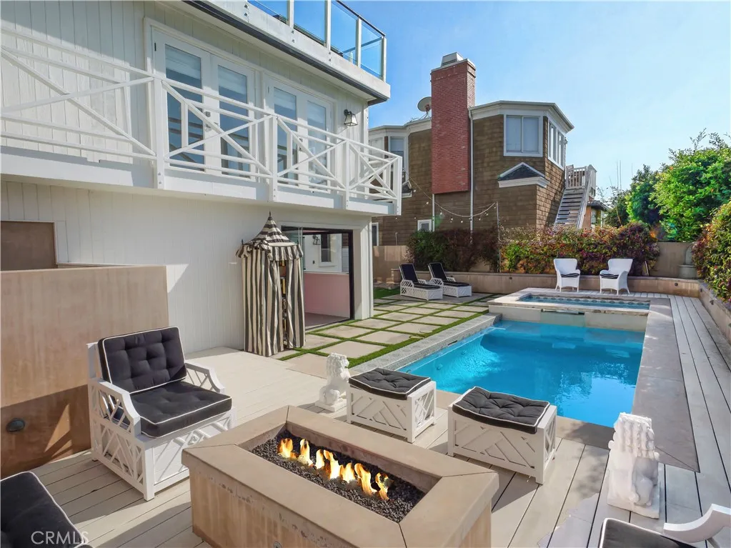 207 S Poinsettia Avenue, Manhattan Beach, California 90266 home-pic-37