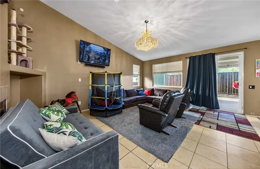31611 Saddle Ridge, Lake Elsinore, California 92532 home-pic-8