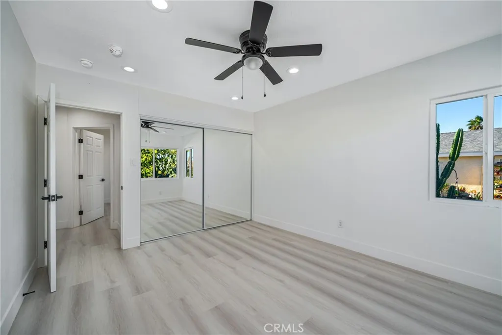 2757 W Rialto, Rialto, California 92376 home-pic-16