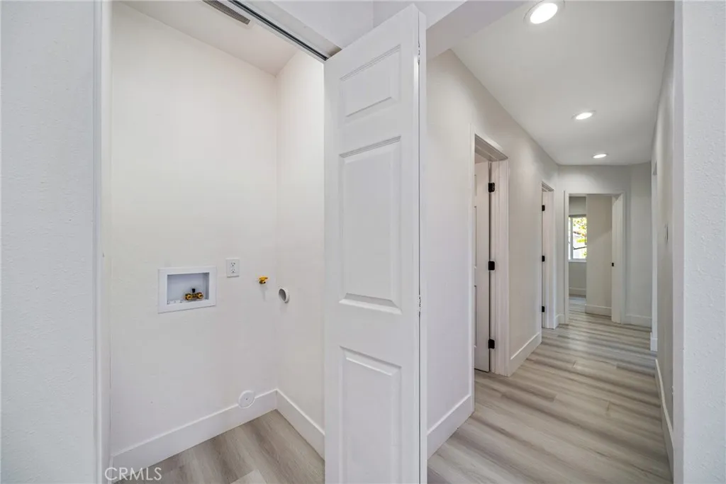 2757 W Rialto, Rialto, California 92376 home-pic-10