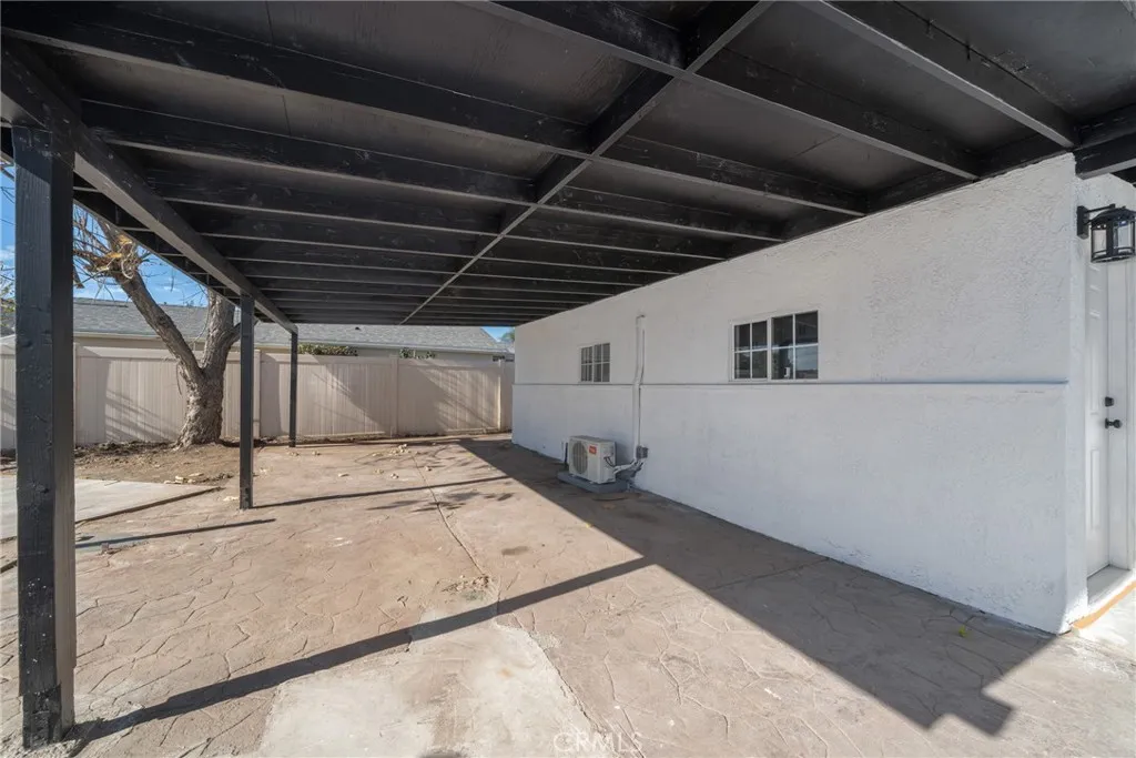 2757 W Rialto, Rialto, California 92376 home-pic-27