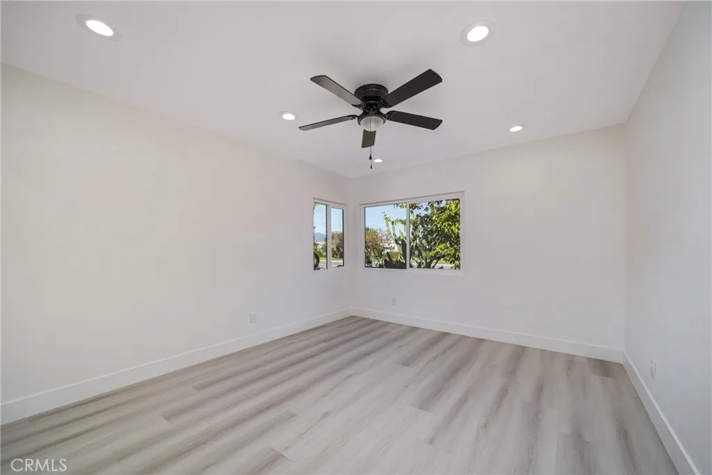 2757 W Rialto, Rialto, California 92376 home-pic-15
