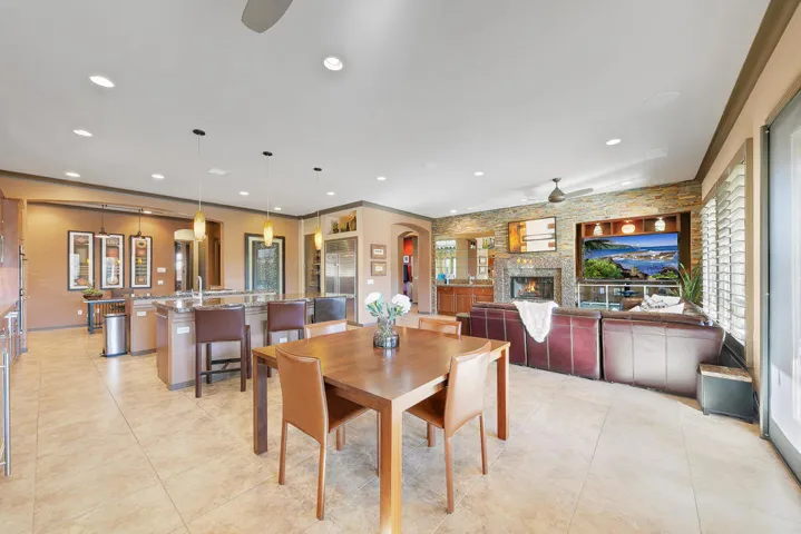 45 DINING MLS