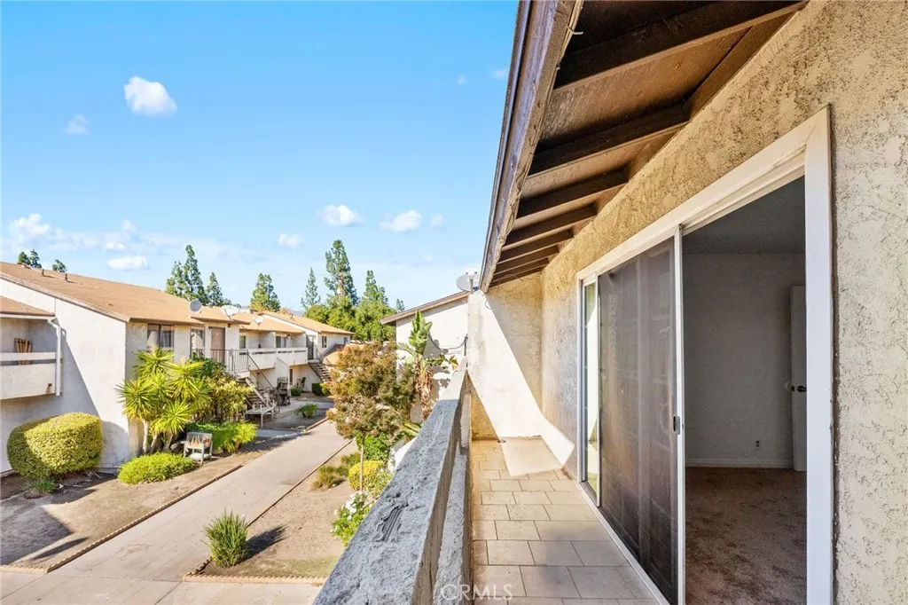 17425 Arrow Bl 8, Fontana, California 92335 home-pic-34
