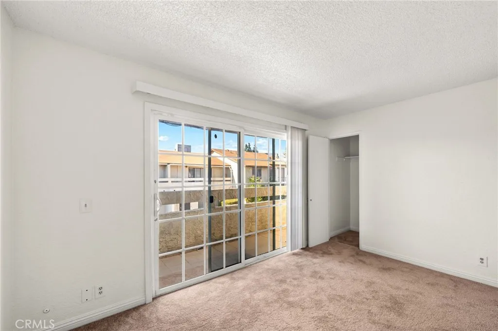 17425 Arrow Bl 8, Fontana, California 92335 home-pic-33