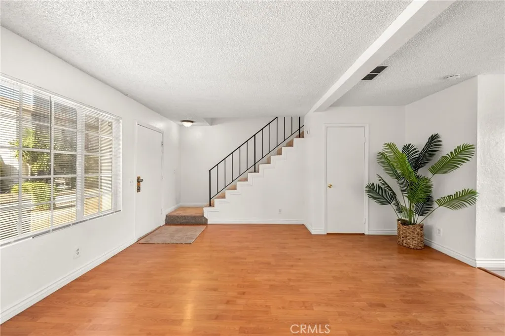 17425 Arrow Bl 8, Fontana, California 92335 home-pic-9