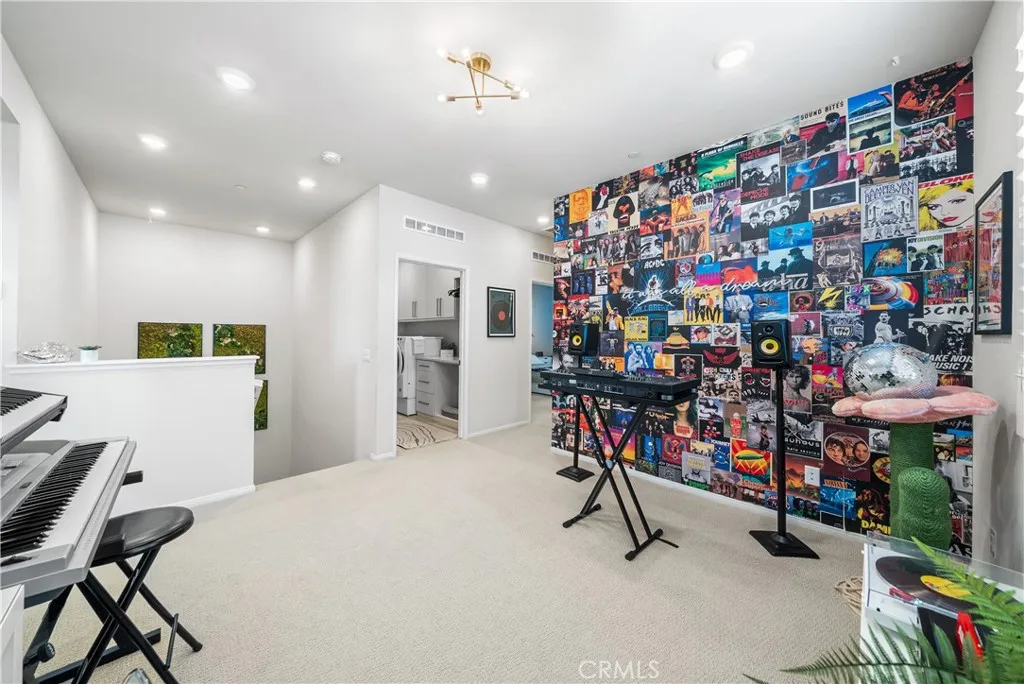 1152 Whirlwind, Rancho Mission Viejo, California 92694 home-pic-21