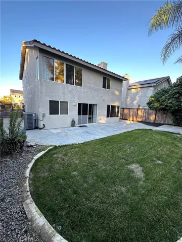804 Saint James, Corona, California 92882
