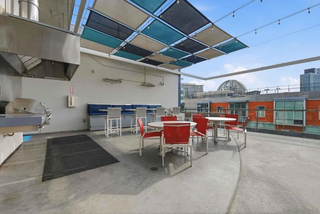 1050 Island Ave 422, San Diego, California 92101 home-pic-24