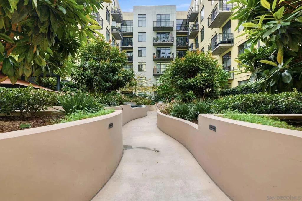 1050 Island Ave 422, San Diego, California 92101 home-pic-29