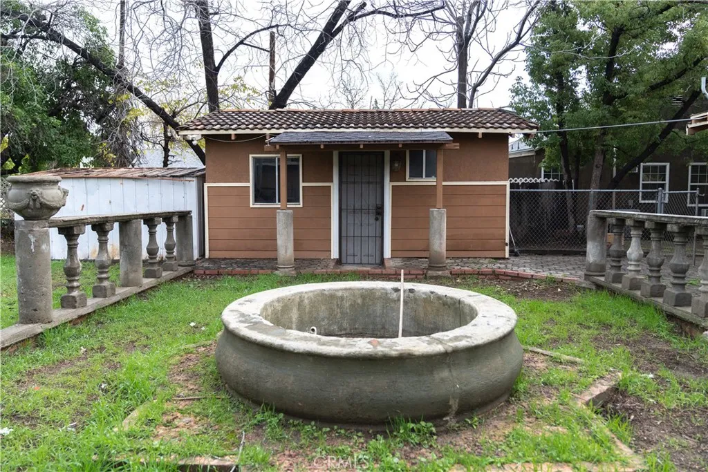 258 W 24th, San Bernardino, California 92405 home-pic-9
