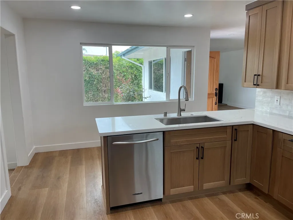 13856 Mulberry Drive, Whittier, California 90605 home-pic-5