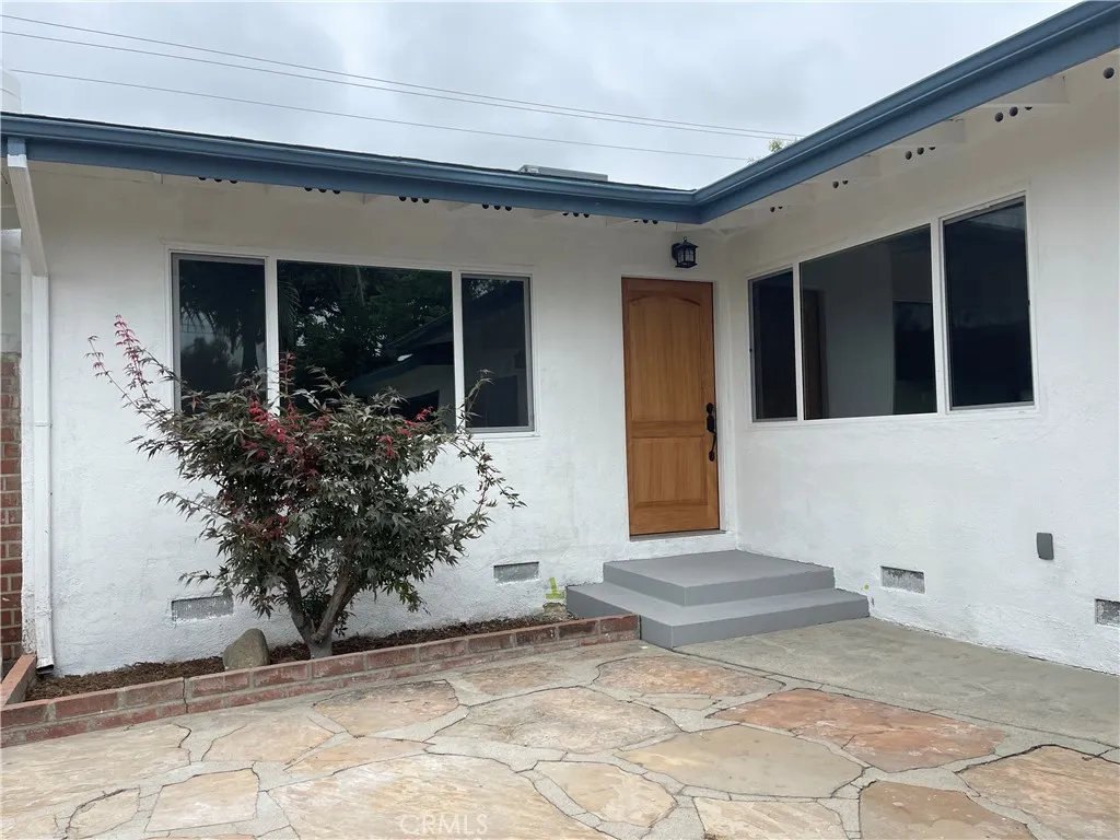 13856 Mulberry Drive, Whittier, California 90605 home-pic-1