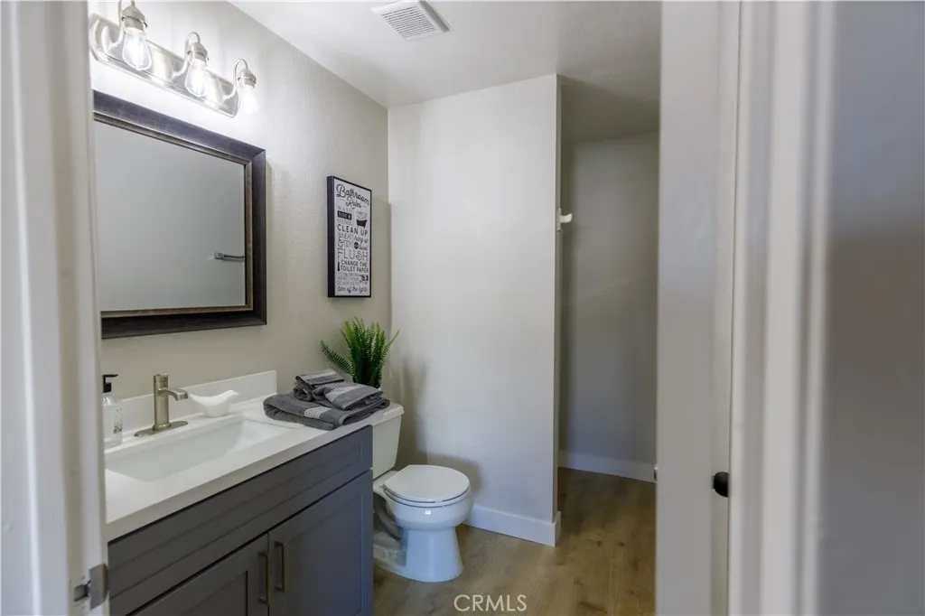 16523 Joy, Lake Elsinore, California 92530 home-pic-11