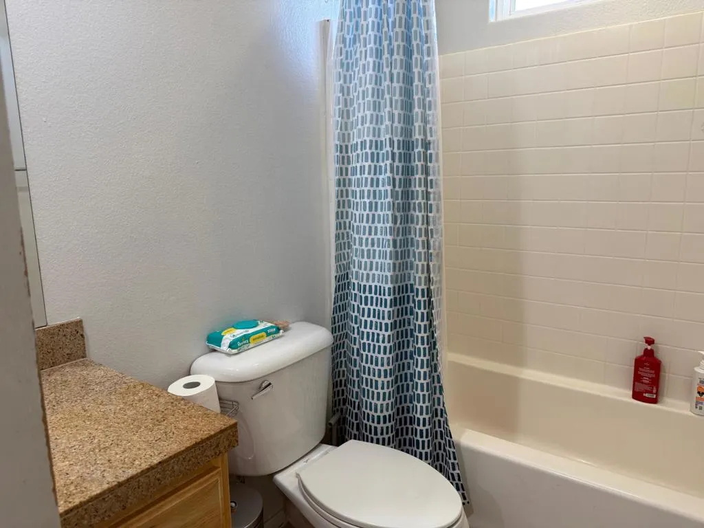 2839 Bach Avenue, Thermal, California 92274 home-pic-17