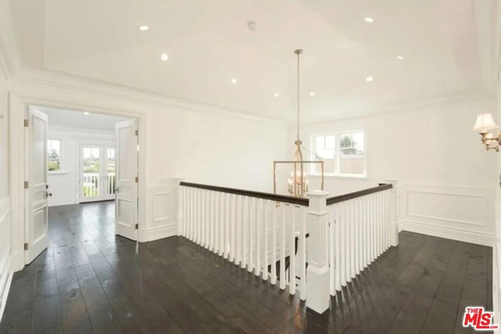 10338 Keswick Avenue, Los Angeles, California 90064 home-pic-22