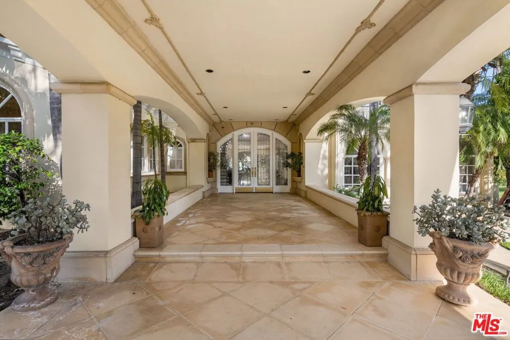 3855 Brunston Court, Westlake Village, California 91362 home-pic-3