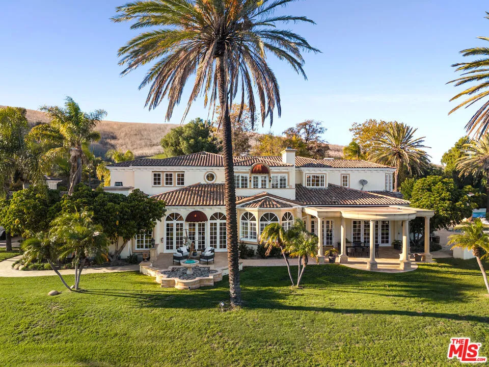 3855 Brunston Court, Westlake Village, California 91362 home-pic-1