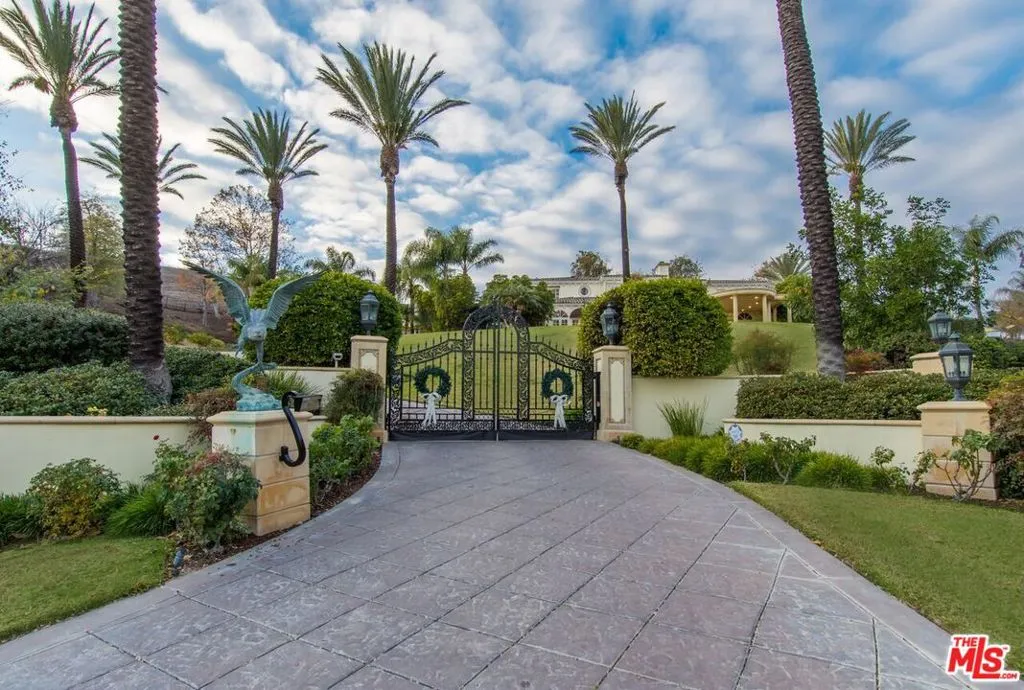 3855 Brunston Court, Westlake Village, California 91362 home-pic-53