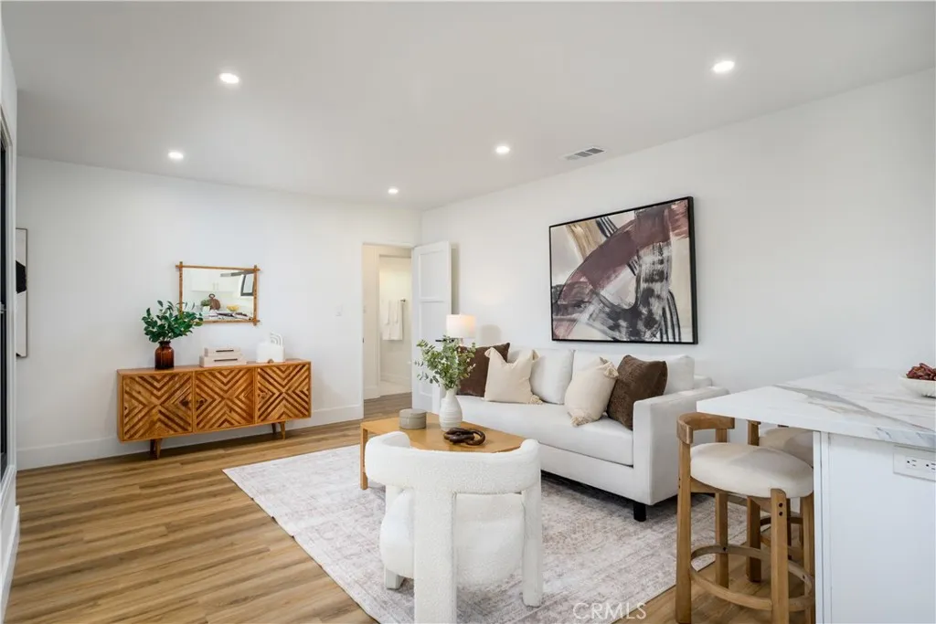 11420 Darcy, Santa Fe Springs, California 90670 home-pic-3
