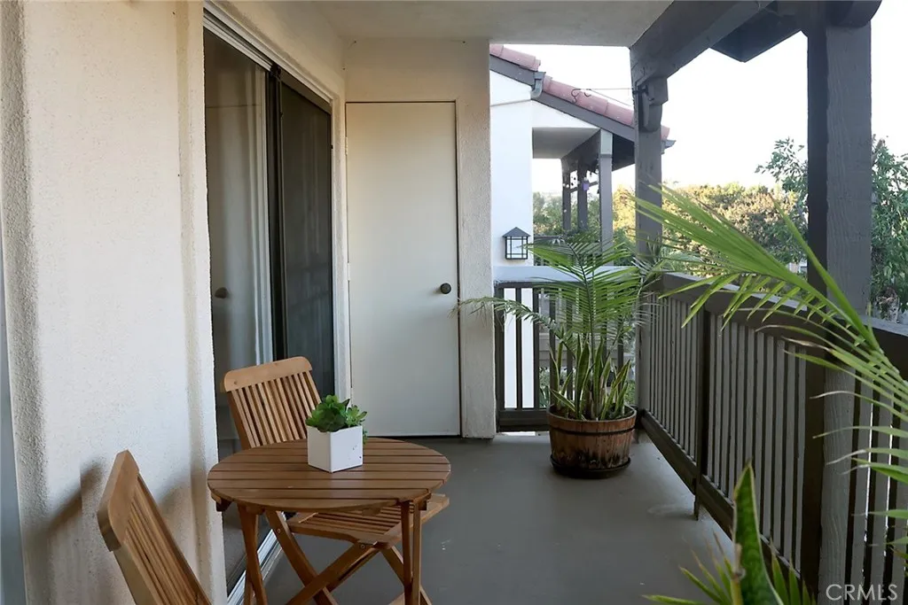 8506 E Baker Hill Road D, Orange, California 92869 home-pic-11