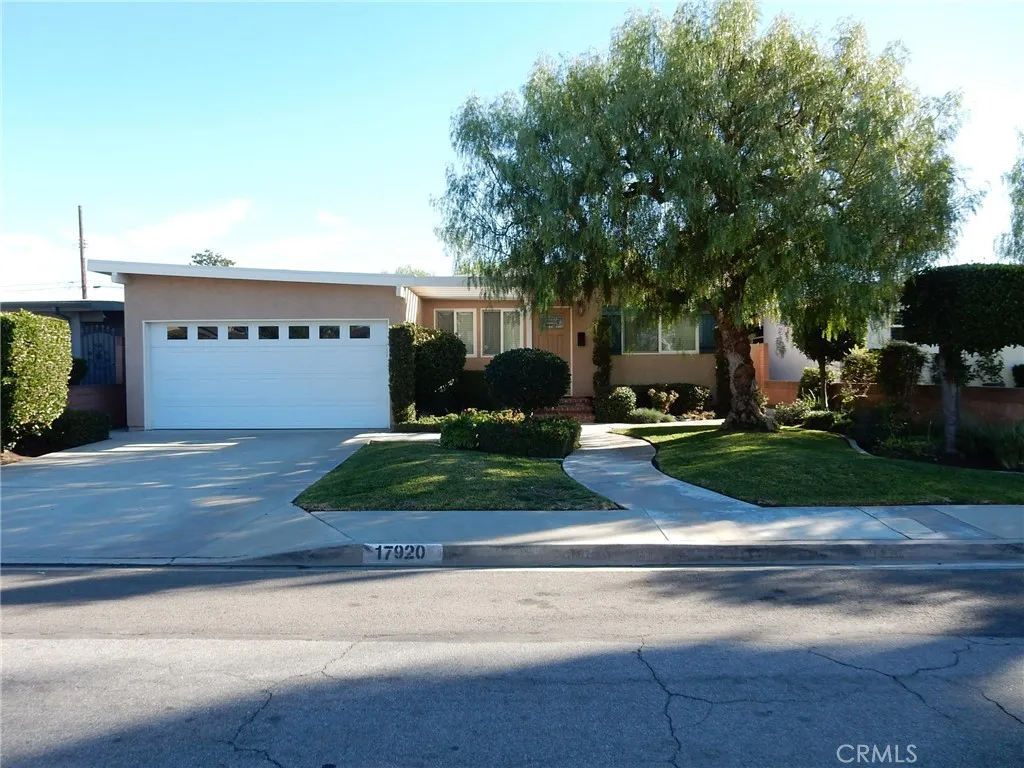 17920 Gard, Artesia, California 90701 home-pic-0