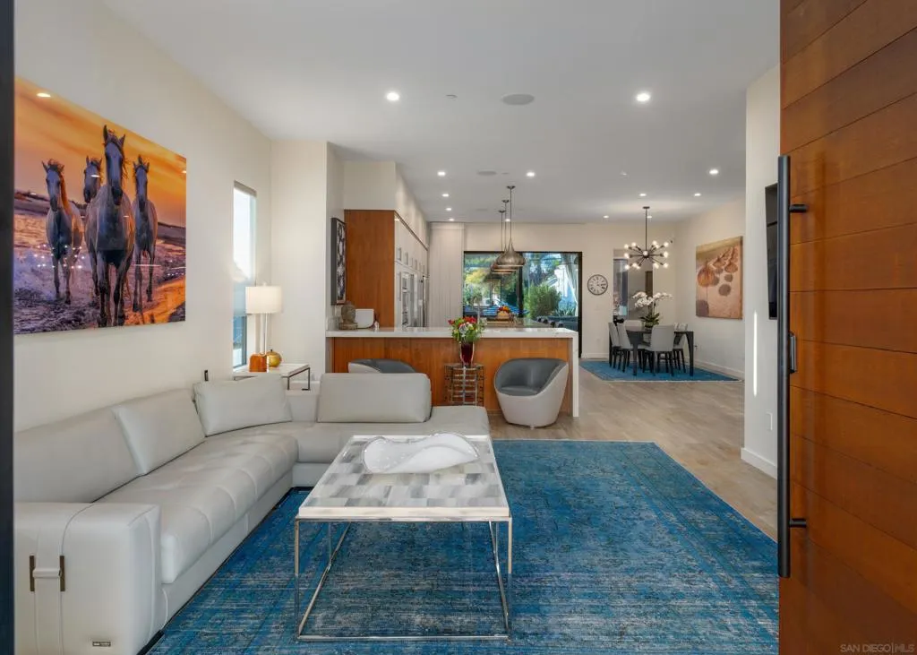 1224 Virginia Way, La Jolla, California 92037 home-pic-3