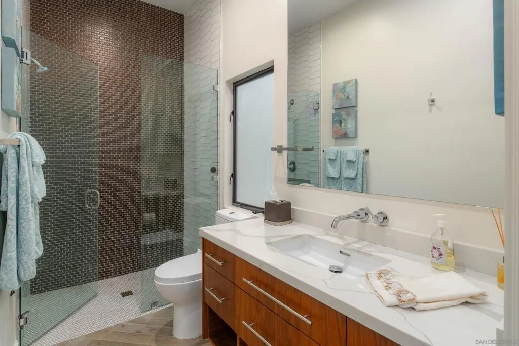 1224 Virginia Way, La Jolla, California 92037 home-pic-36