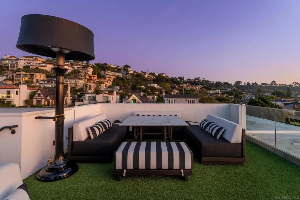 1224 Virginia Way, La Jolla, California 92037 home-pic-30