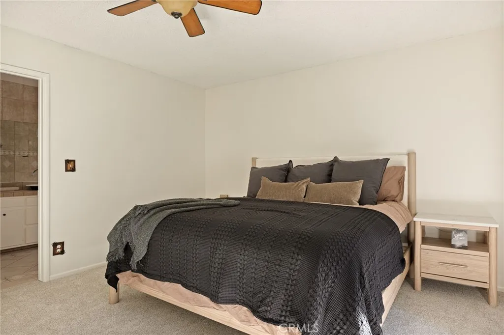180 Grass Valley 37, Lake Arrowhead, California 92352 home-pic-14