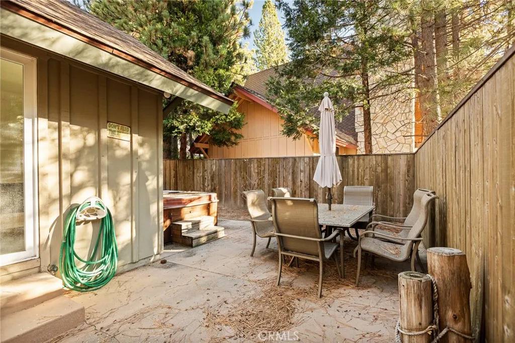 180 Grass Valley 37, Lake Arrowhead, California 92352 home-pic-27