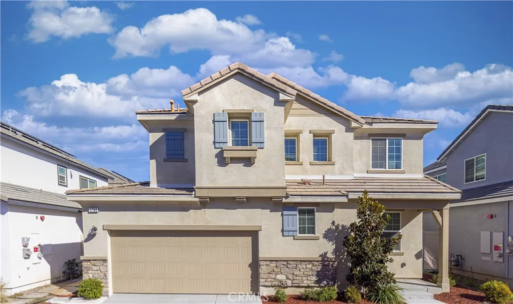 1796 Park Place Lane, Riverside, California 92501 home-pic-0