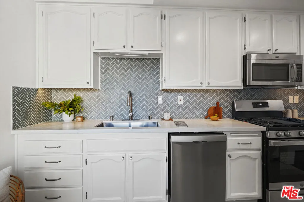 330 Cordova Street 361, Pasadena, California 91101 home-pic-11