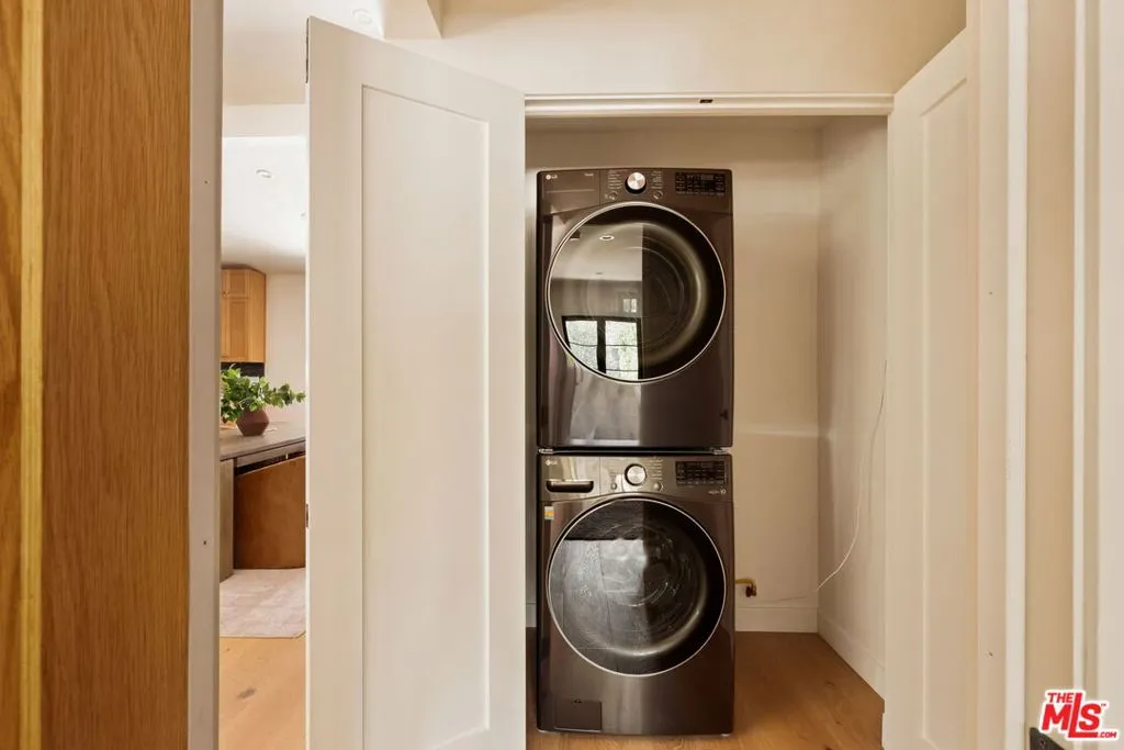 8628 Edwin Drive, Los Angeles, California 90046 home-pic-30