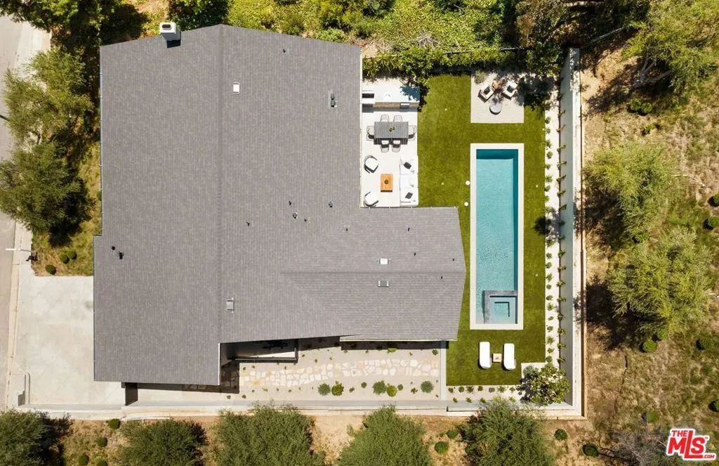 8628 Edwin Drive, Los Angeles, California 90046 home-pic-0