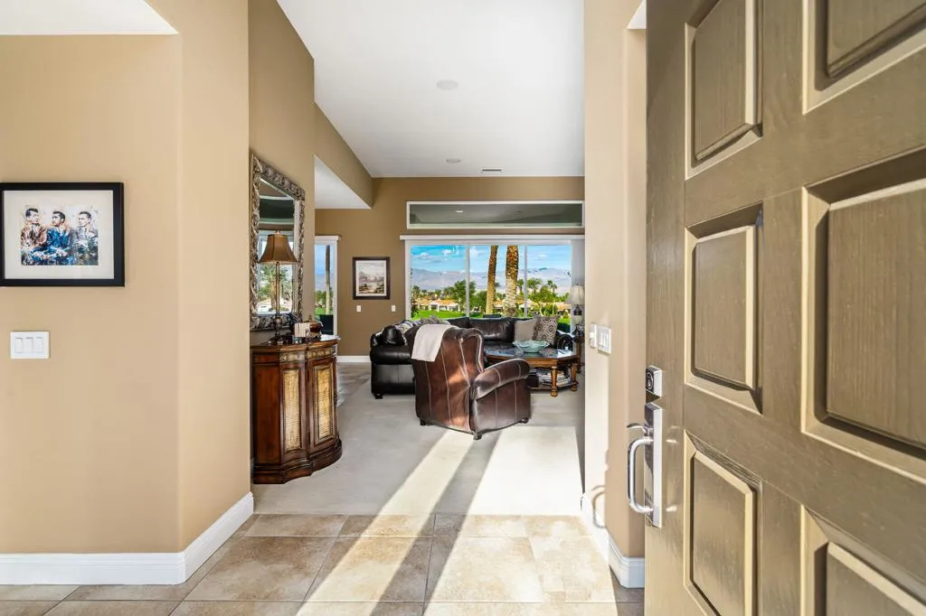 620 Hawk Hill Trail, Palm Desert, California 92211 home-pic-8