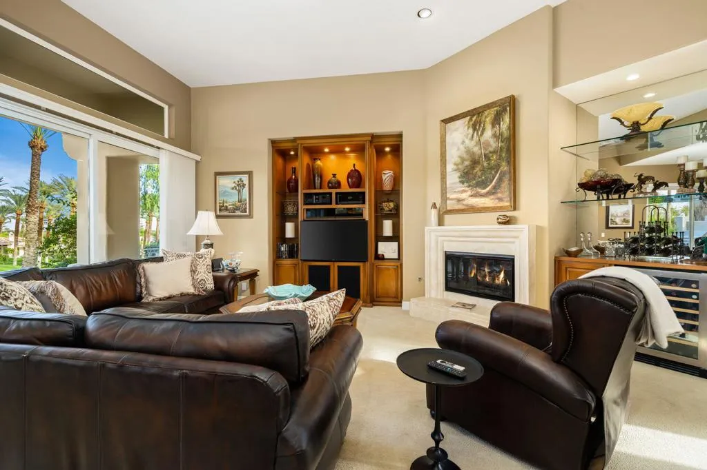 620 Hawk Hill Trail, Palm Desert, California 92211 home-pic-11