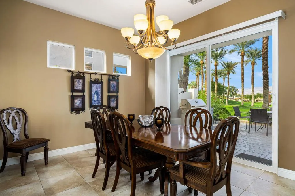 620 Hawk Hill Trail, Palm Desert, California 92211 home-pic-2