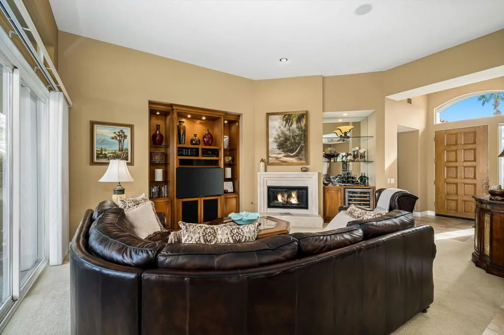 620 Hawk Hill Trail, Palm Desert, California 92211 home-pic-12