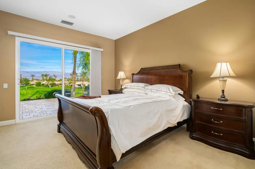 620 Hawk Hill Trail, Palm Desert, California 92211 home-pic-24