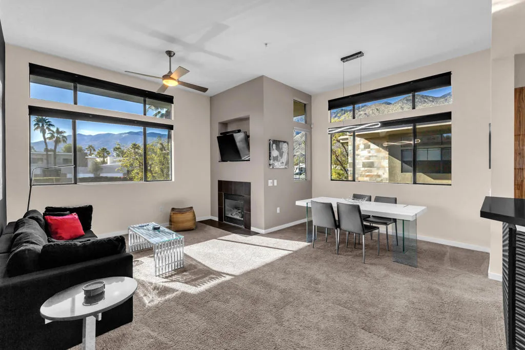 900 E Palm Canyon Drive 201, Palm Springs, California 92264 home-pic-15