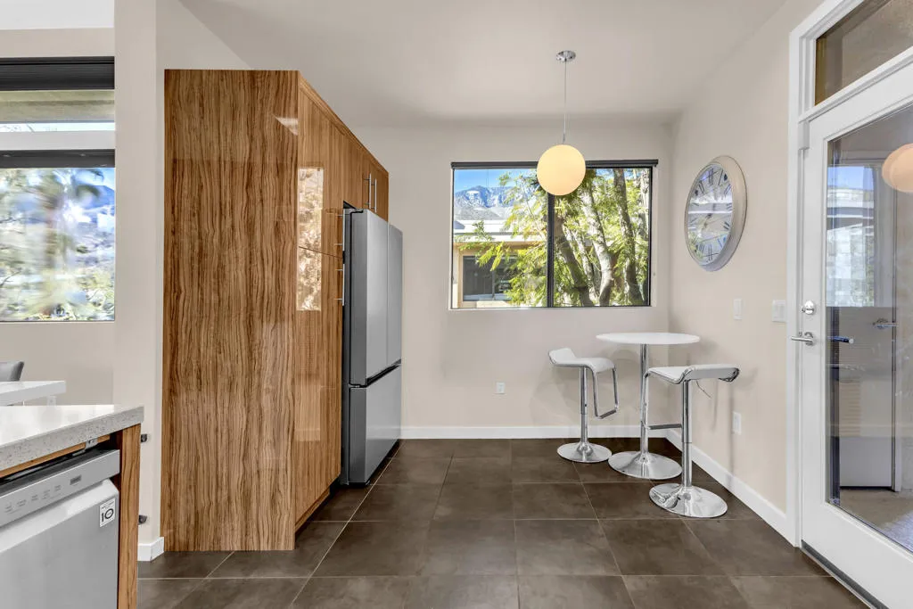 900 E Palm Canyon Drive 201, Palm Springs, California 92264 home-pic-33