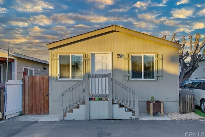 187 Ballard Street 15, El Cajon, California 92019