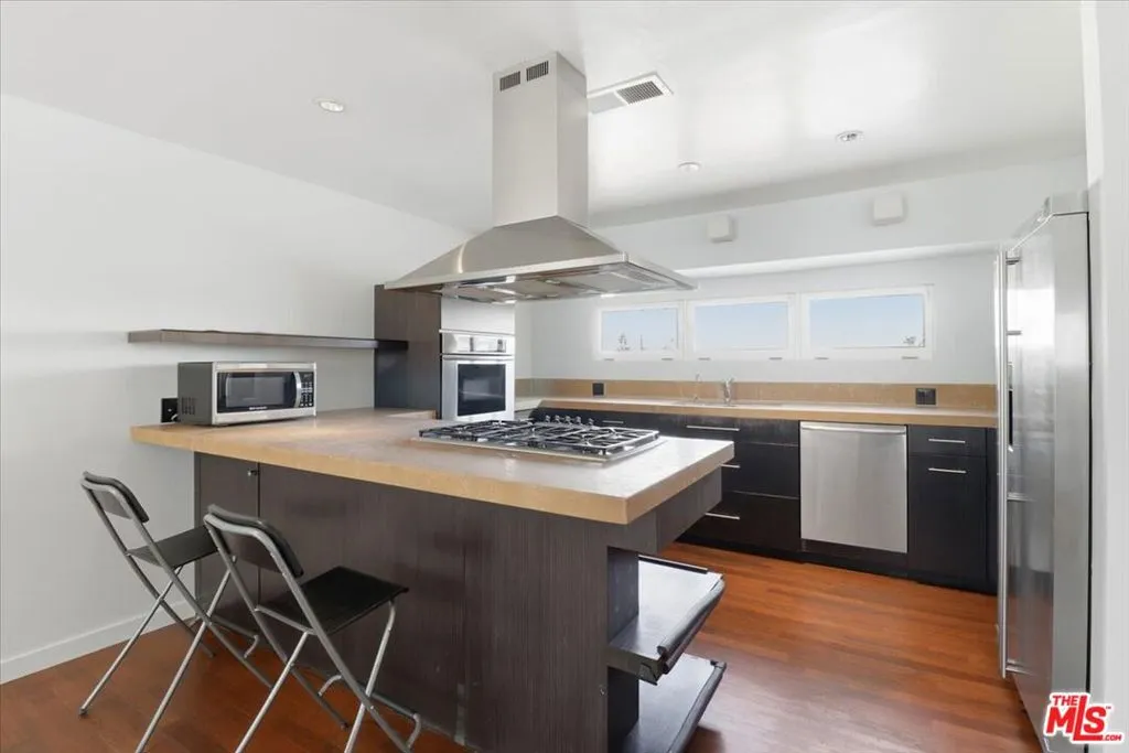 109 Dudley Avenue, Venice, California 90291 home-pic-6