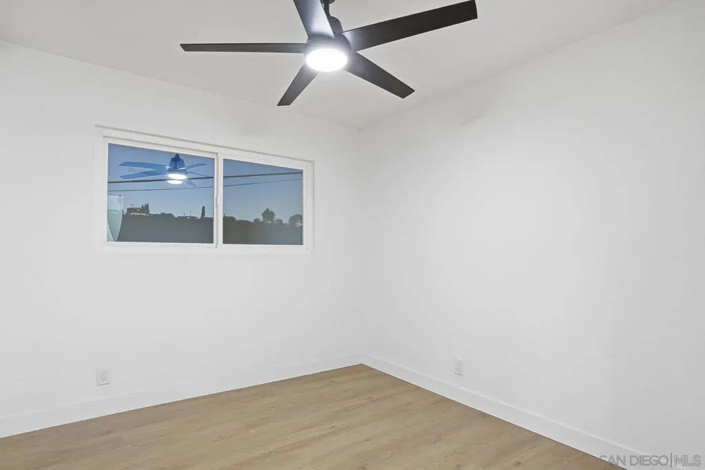 7427 Margerum Ave, San Diego, California 92120 home-pic-23