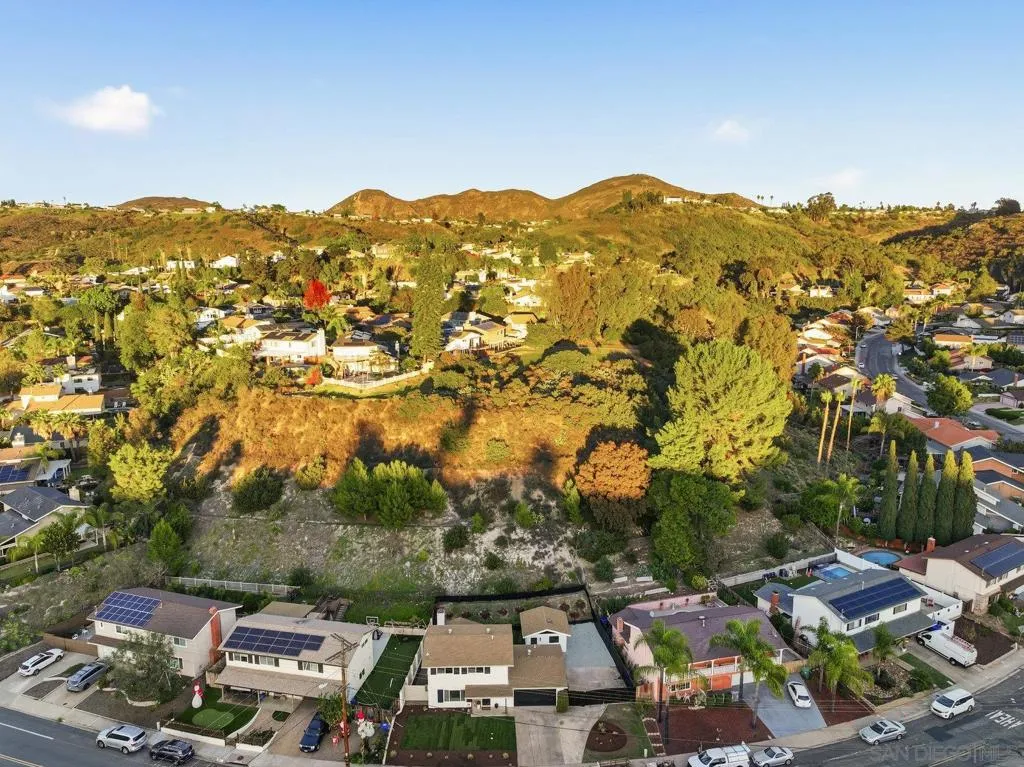 7427 Margerum Ave, San Diego, California 92120 home-pic-4
