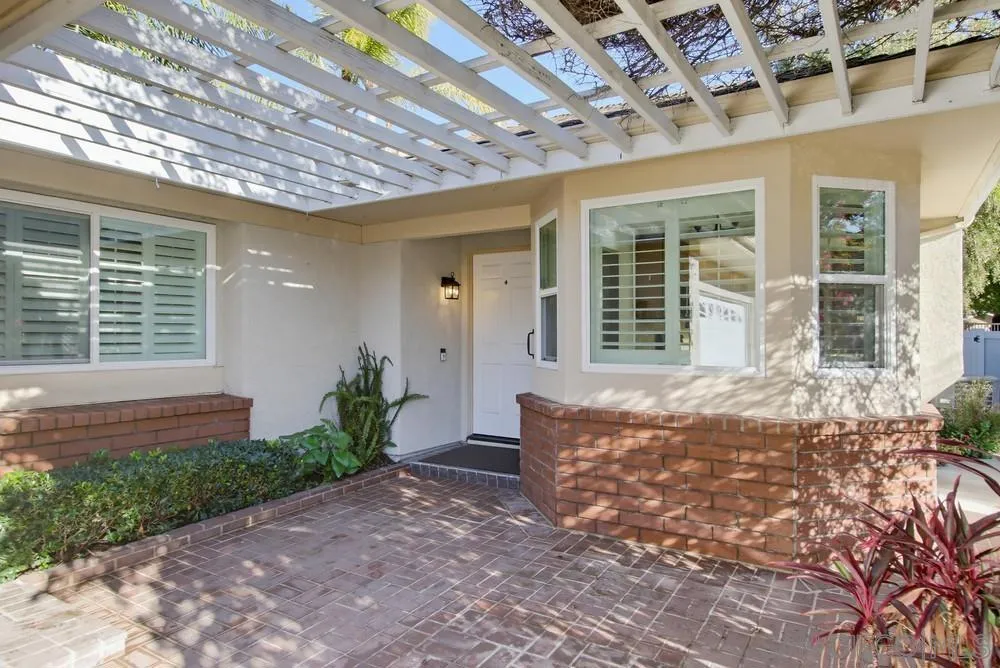 10460 La Vita C, San Diego, California 92131 home-pic-5