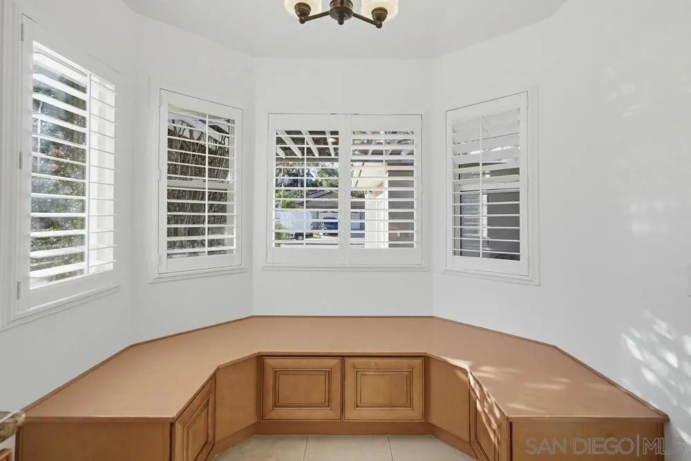 10460 La Vita C, San Diego, California 92131 home-pic-11