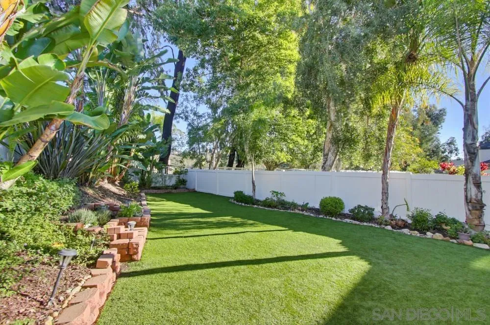 10460 La Vita C, San Diego, California 92131 home-pic-30
